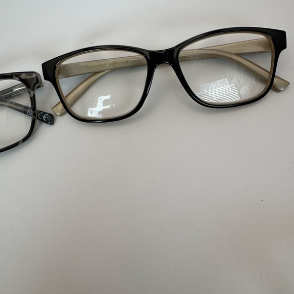 Two Pair Of Foster Grant Design Optics Eyeglass Frames 52-15-141 53-15-141 main image 15